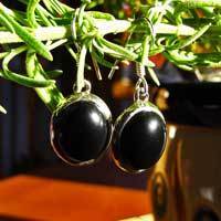 Fine Onyx Earrings smooth Setting ⯌ 925 Silver