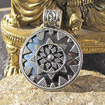 Indian Pendant ❦ Ethnic Style ❦ Silver Jewelry
